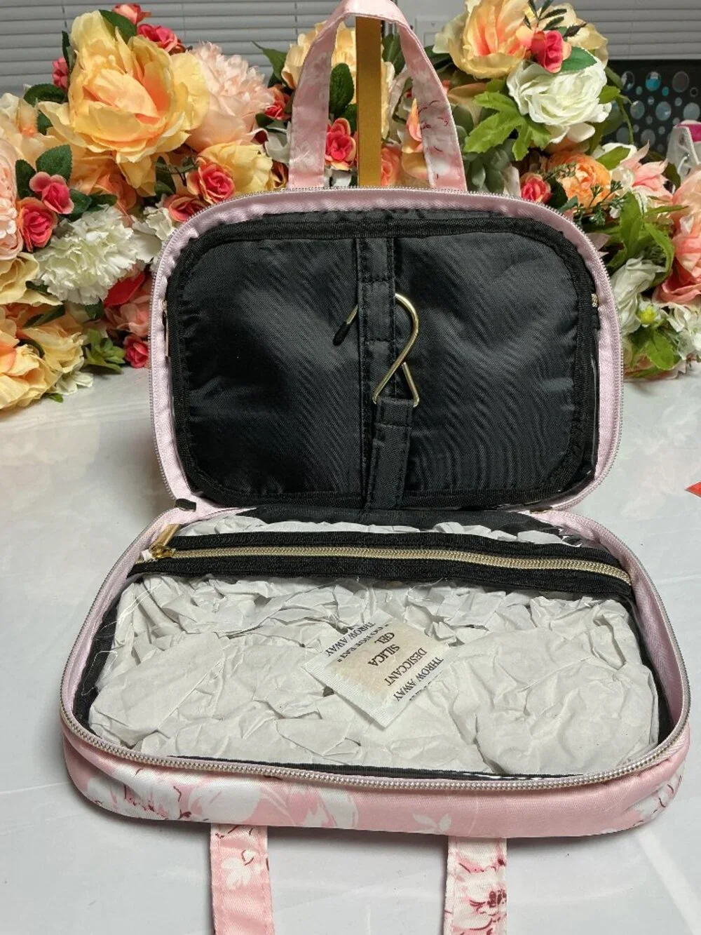 Yumi Kim Pink Floral Hanging Travel Cosmetic Makeup Organizer Bag
